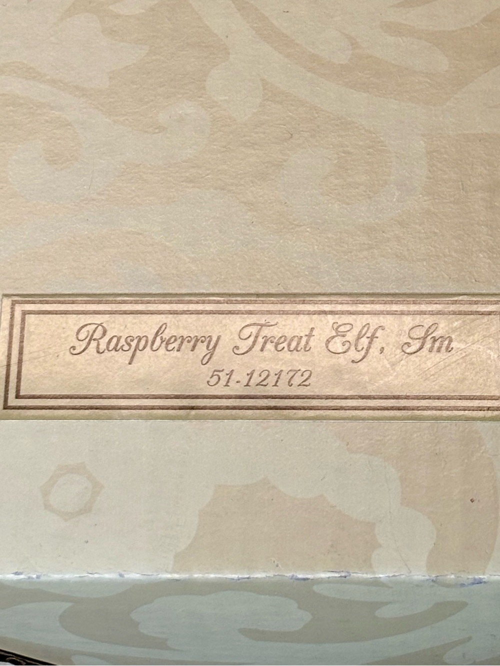 Mark Roberts Raspberry Treat Elf Small 12" RARE - Picture 6 of 6
